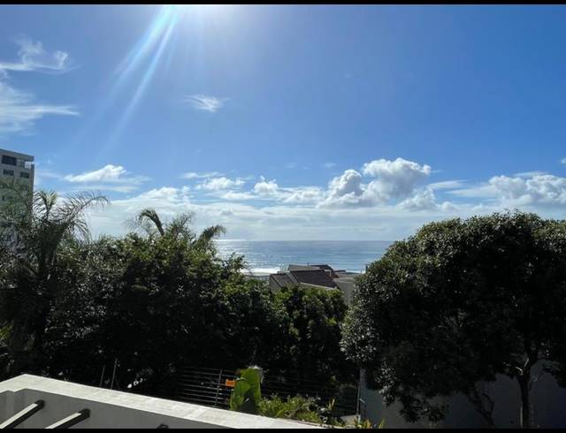 2 BEDROOM APARTMENT FOR SALE IN UMHLANGA CENTRAL